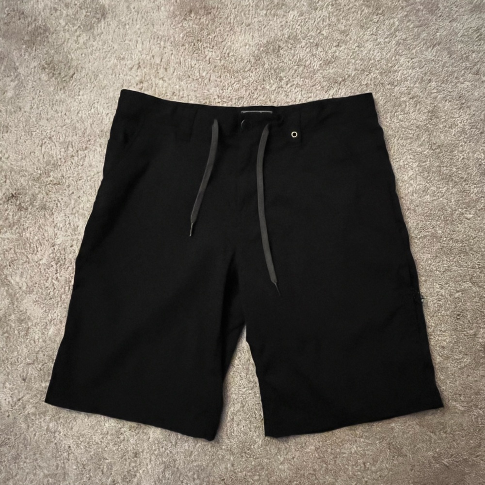 686 Everywhere Hybrid Short. Black, 34 waist